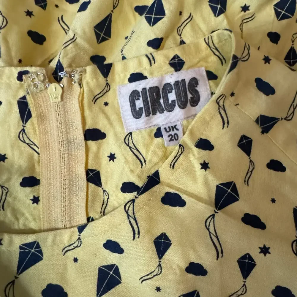Circus Yellow Kite Print Sleeveless Dress 100% Rayon Made in India UK 20